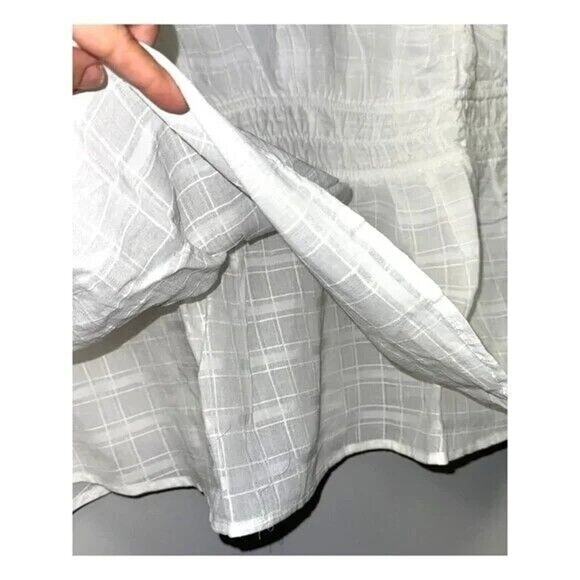 Torrid V-Neck White Tank Top with Cinched Waist and Tassel Sleeves Size 3 - Picture 8 of 8